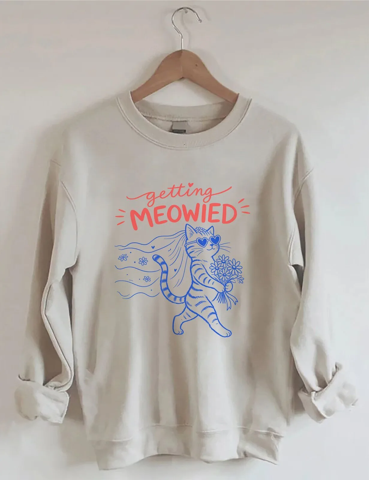 Getting Meowied Funny Cat Bride Wedding Engagement Party Sweatshirt